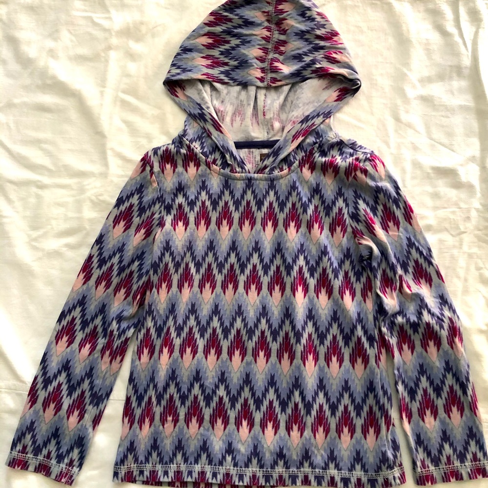 Tea Collection t-shirt Hoodie size 5